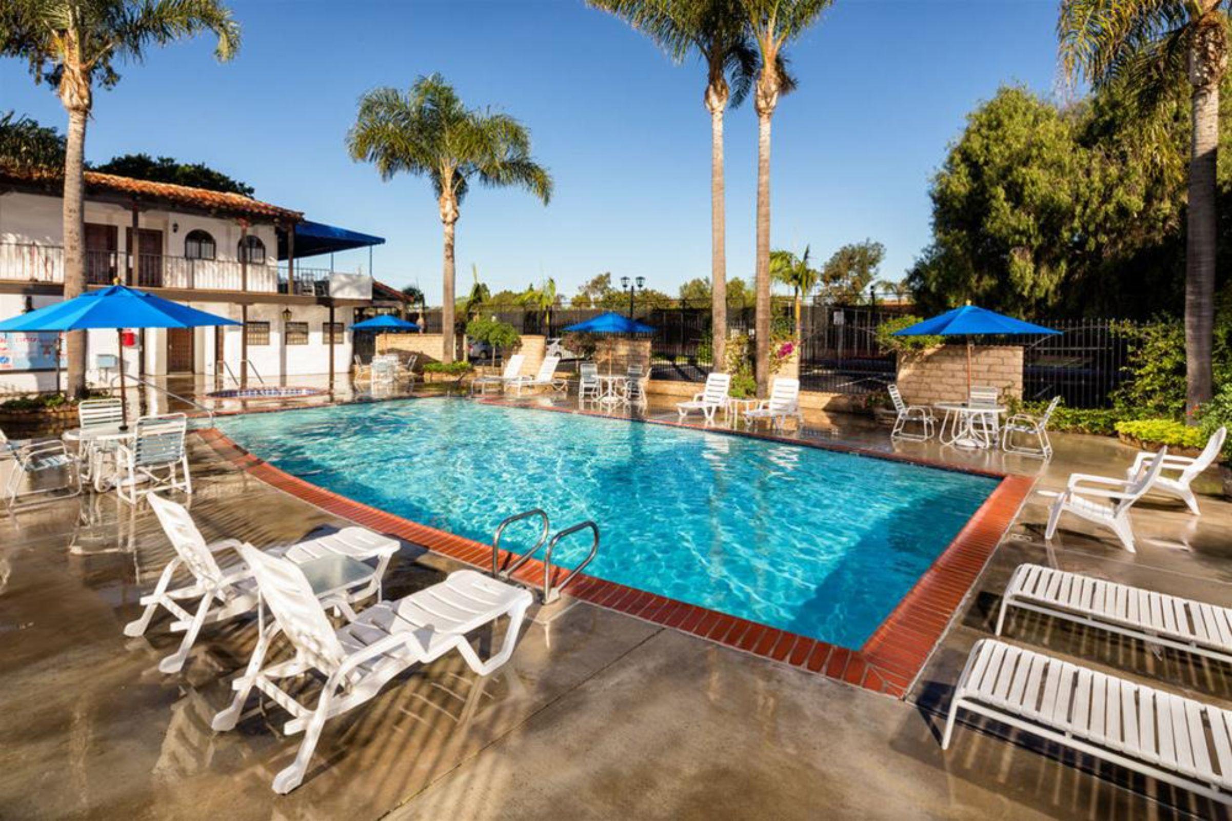 Casa Via Mar Inn, Ascend Hotel Collection Port Hueneme Exterior photo